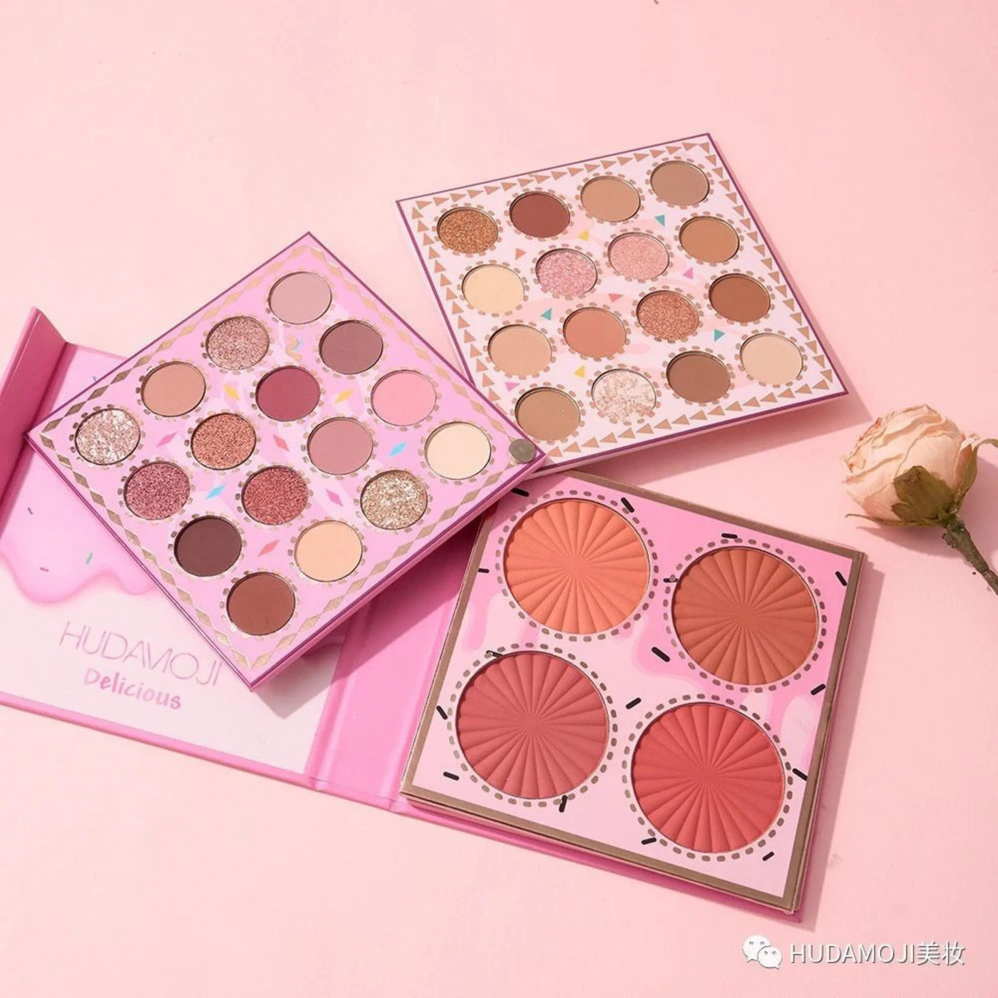 Mini Makeup Palette - 4 Pages