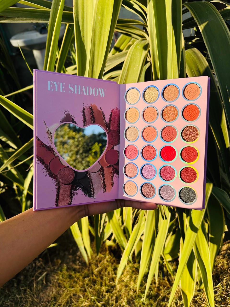 4 Pages Book Shape Matte Eyeshadow Palette